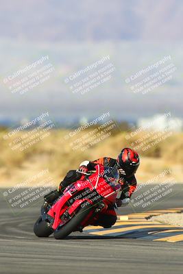 media/Jan-13-2024-SoCal Trackdays (Sat) [[9c032fe5aa]]/Turn 16 Set 2 (1120am)/